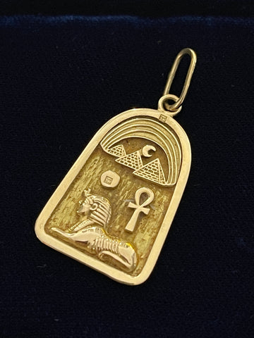 Egyptian 18ct Gold Sphinx Charm