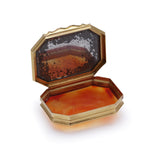 Antique yellow gold carnelian snuff box