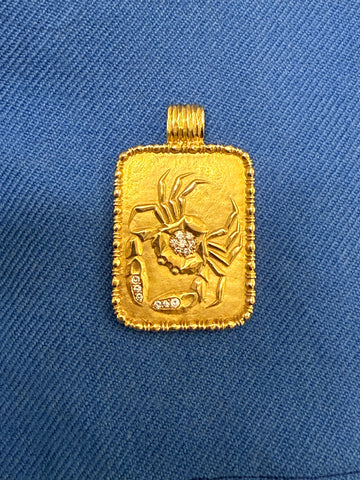 18ct Gold Diamond Fred Cancer Zodiac Pendant