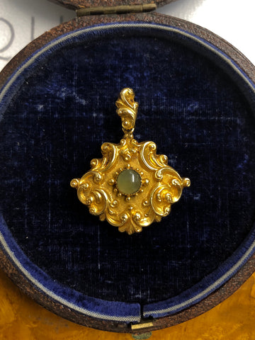 Georgian Gold Pendant / Brooch with Locket Back