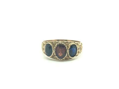 19th Century Gold Engraved Ring with Three Stones - Ishy Antiques