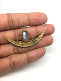 15ct Gold Engraved Victorian Moonstone Brooch