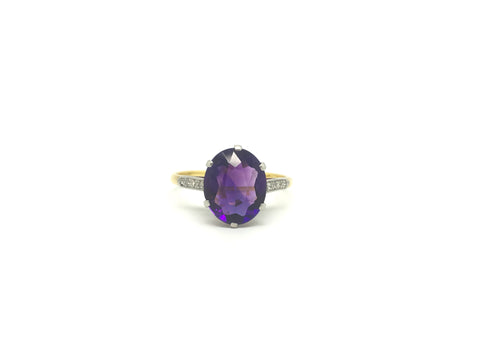 Vintage 18 Carat Gold Amethyst and Diamond Ring