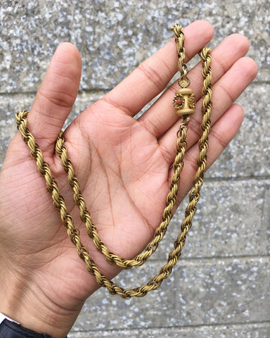 Coral Georgian Pinchbeck Chain