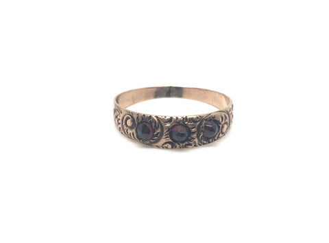 Antique Garnet Engraved Ring
