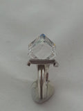 A beautiful crystal colour change vintage silver ring - Ishy Antiques