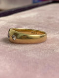 18ct Three Stone Diamond Band 1907