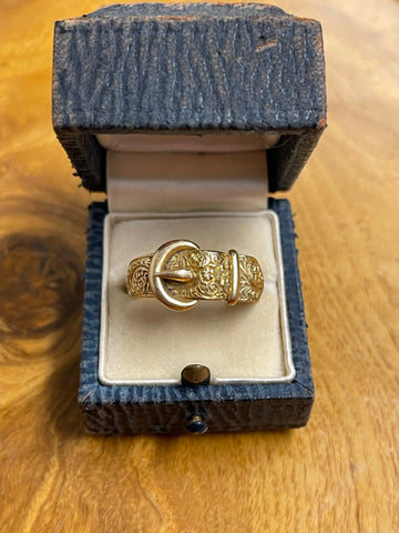Private Sale D 1900 Engraved 18ct Buckle Ring