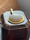 18ct Gold Opal Pendant
