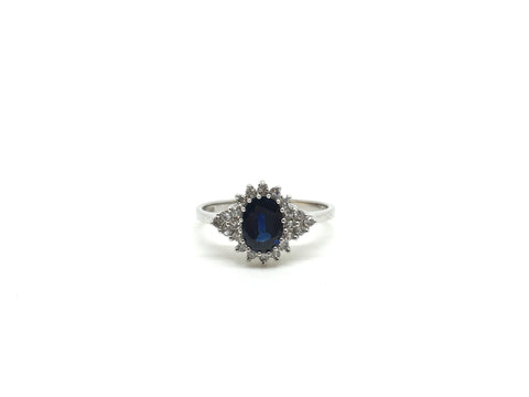18ct Gold Sapphire and diamond cluster ring - Ishy Antiques