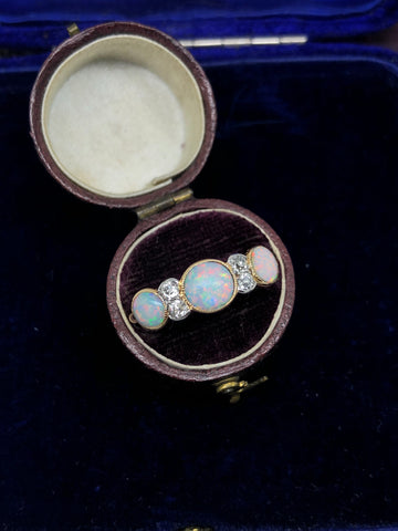 Edwardian 18ct Gold Opal and Diamond Ring
