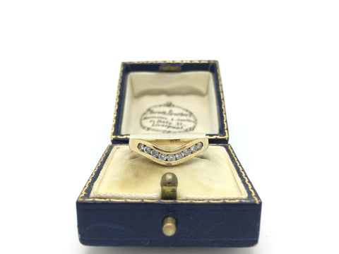 18ct Gold, Diamond Set wishbone half eternity ring/ Wedding Band. 0.33 Carats. Fully Hallmarked RRP 1000GBP - Ishy Antiques
