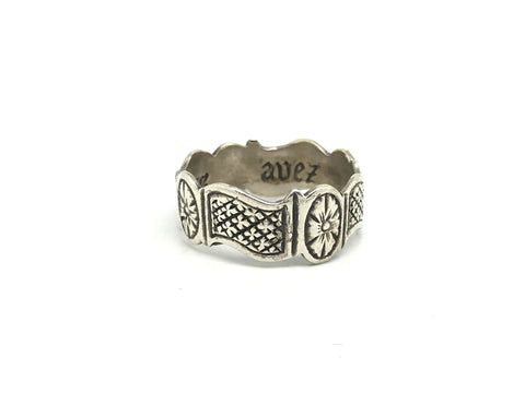 Vintage sterling silver posey ring with French inscription " Vous Avez Mon Coeur"