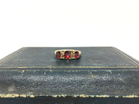 Edwardian Garnet and Diamond Ring - Ishy Antiques