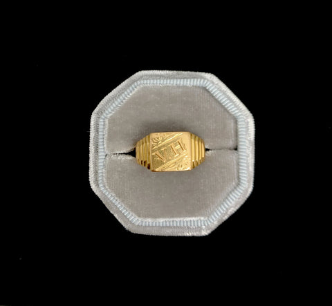 21ct Yellow Gold VH signet ring