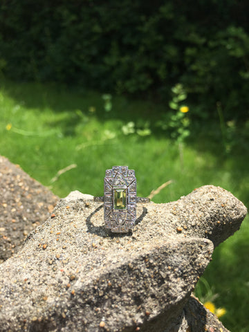 Art Deco Peridot Panel Ring - Ishy Antiques