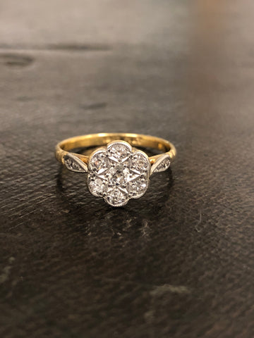 Antique 18ct and Platinum Old cut diamond cluster ring