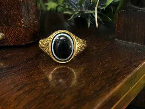 18ct Gold Victorian Agate Ring