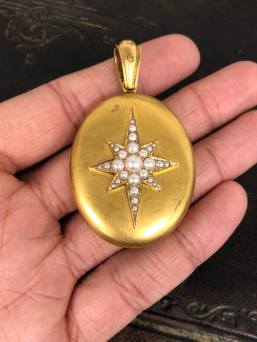 Victorian 15ct Gold Locket