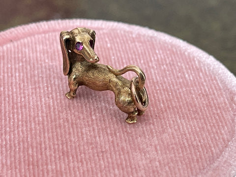Vintage 9ct Dachshund Charm