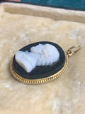 Victorian 15ct Shakespeare Cameo Pendant